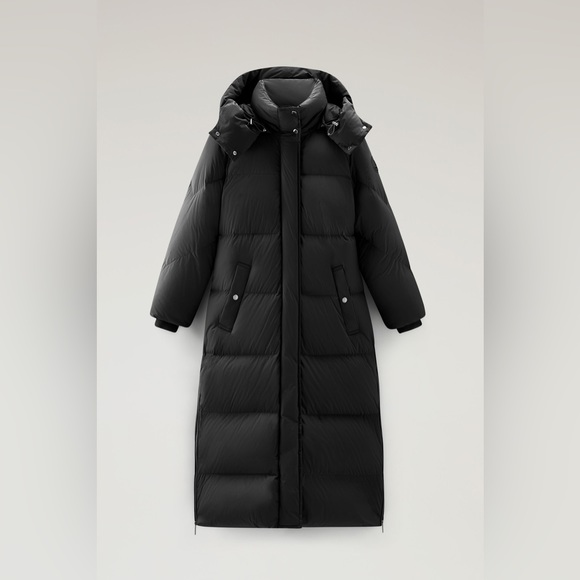 🔥🔥🔥Woolrich Aurora black long puffer parka size M🔥🔥🔥 - Picture 2 of 13